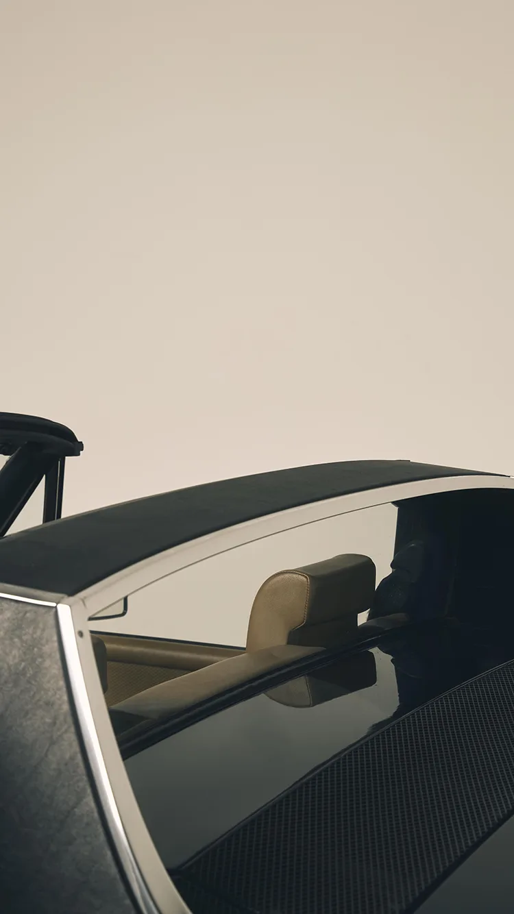 COLOR YOUR LIFE WITH FASHION & SPORT